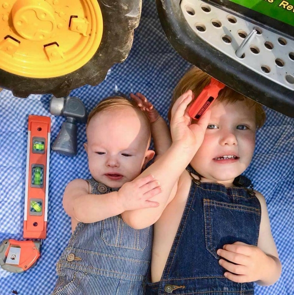 Meet your Posher, Pam - Picture 3 of 4